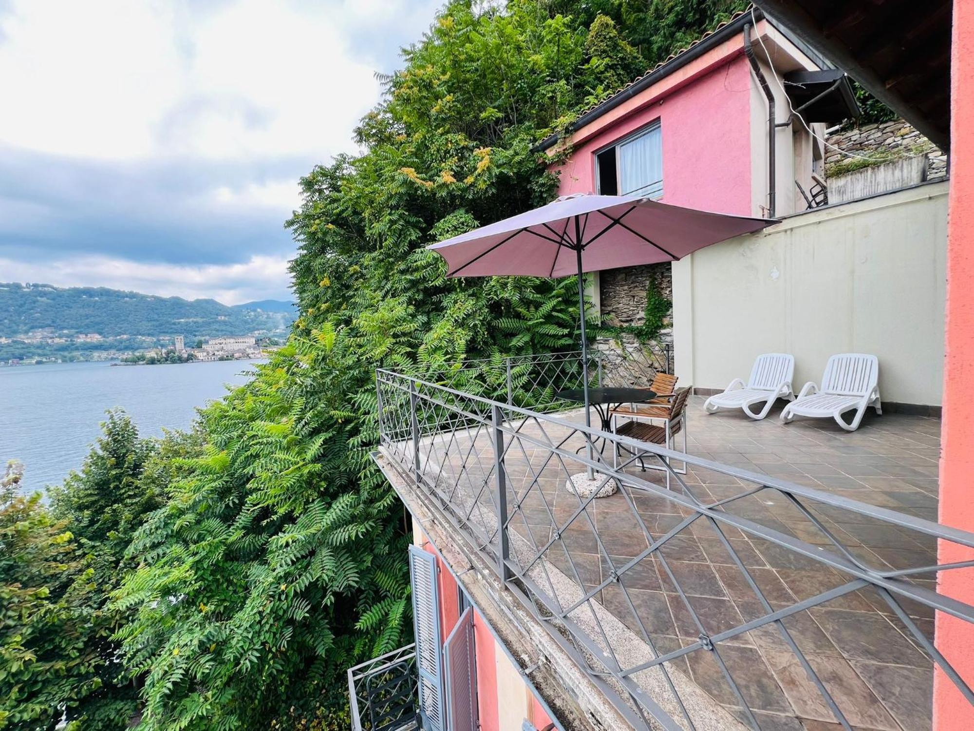 Casa Sul Lago Orta Orta San Giulio Bagian luar foto